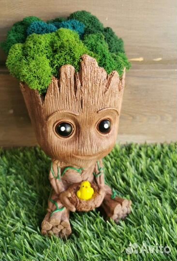 Кашпо Грут Милаш с мхом