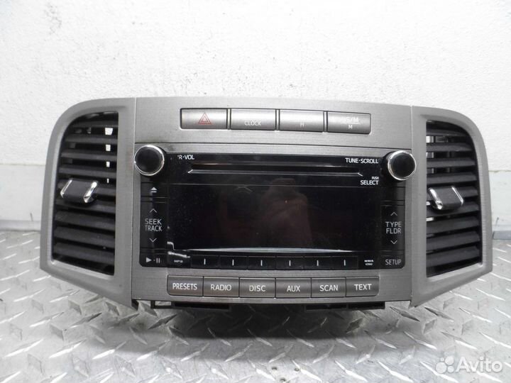 Магнитола Toyota Venza GV10 861200T100