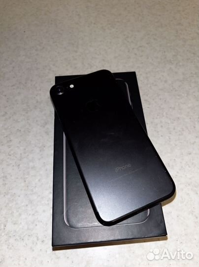 iPhone 7, 32 ГБ