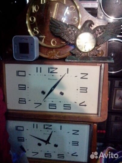 Антикварн часы механика состояние отличное
