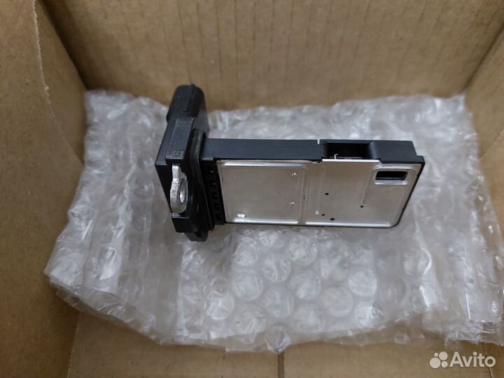 Продается датчик массового расхода воздуха