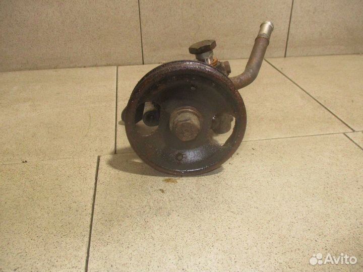 Насос гидроусилителя Nissan Navara (D40)