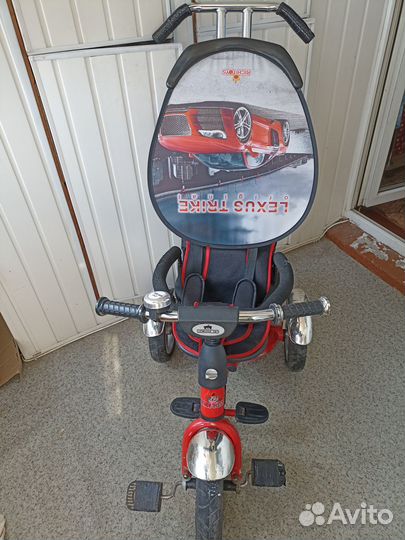 Детский велосипед с ручкой