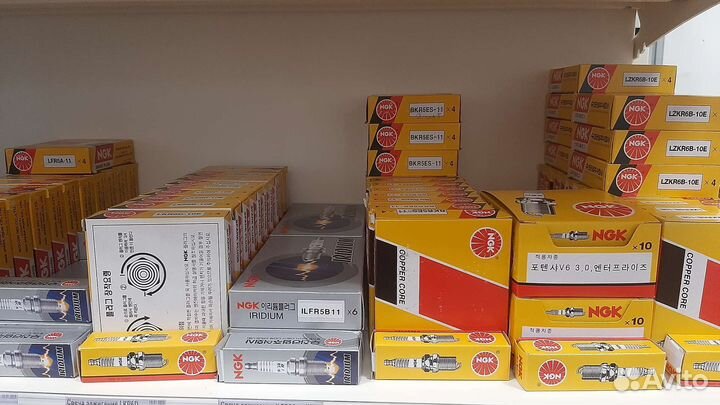 Оригинальные NGK Свечи зажигания