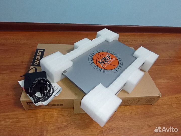 Lenovo Ryzen 3-3200/8Gb/1Tb/Radeon