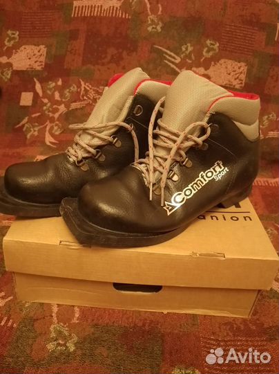 Лыжные ботинки 38 размер