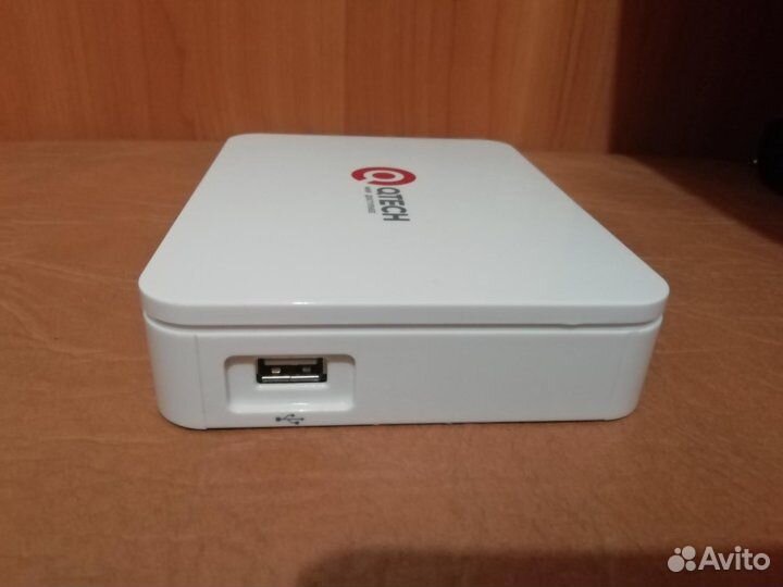 Универсальный роутер Wi-Fi до 300 мбит/сек