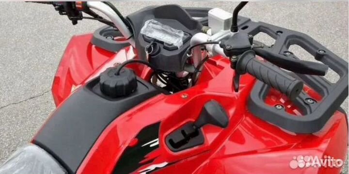 Квадроцикл Motoland MAX 200 красный