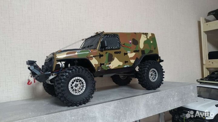 Модель Injora (axial2)