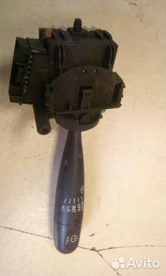 Переключатель подрулевой стеклоочистителей