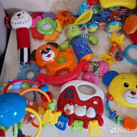 Игрушки, погремушки, грызунки пакетом