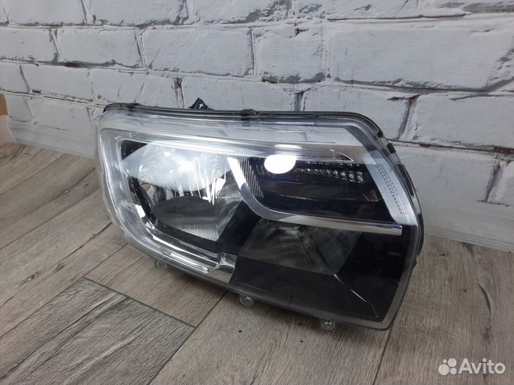 Фара правая Logan Логан 2 Sandero 2 после 2014