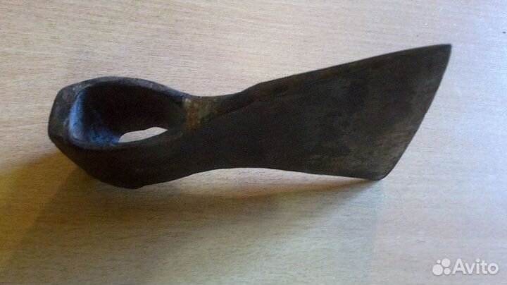 Охотничьи топор