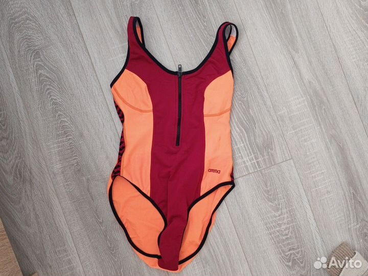 Купальник слитный