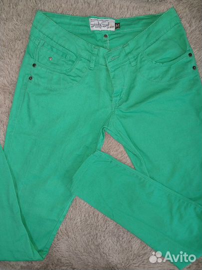 Джинсы женские