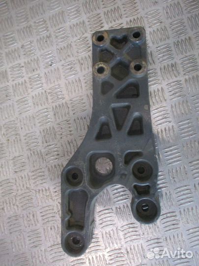 Кронштейн Scania 2185275