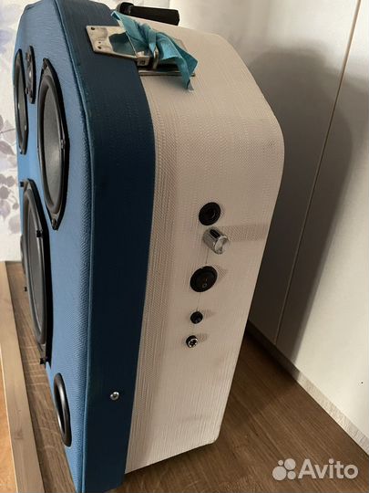 Колонка чемодан