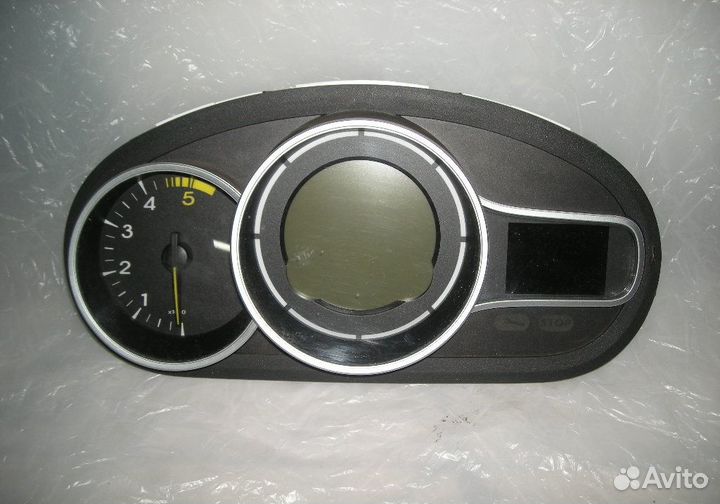 Рено Меган 3 приборная доска