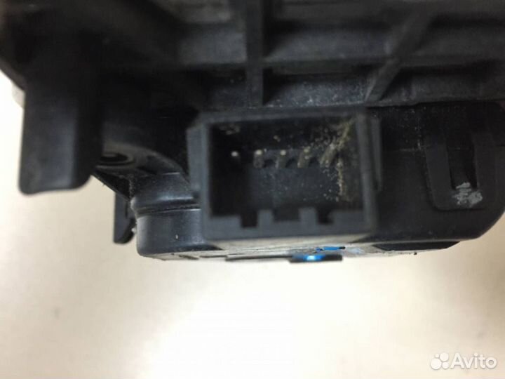 Моторчик заслонки печки Hyundai Solaris 2010-2017