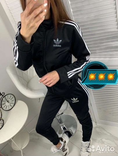 Спортивный костюм adidas новый