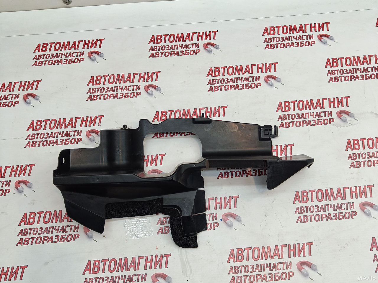 Пыльник радиатора правый Toyota Rav 4 XA40