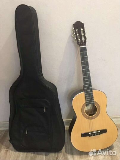 Гитара 6ти струнная