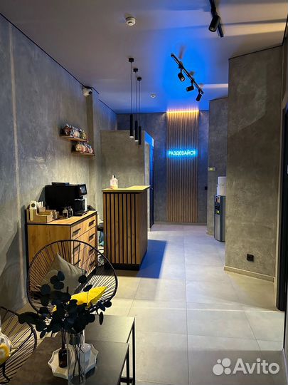 Помощник администратора