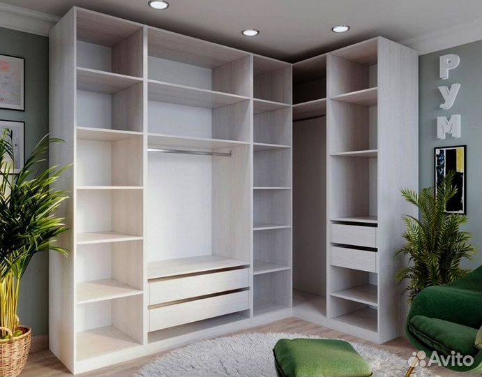 Гардеробный шкаф