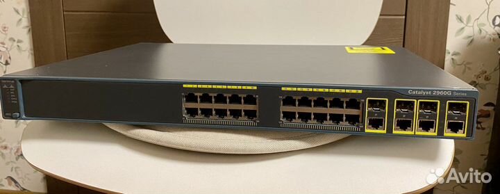 Коммутатор Cisco WS-C2960G-24TC-L V03