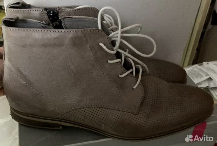 Ботинки женские Bata