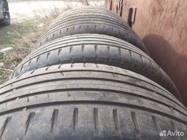 Nokian Tyres Hakka Blue 2 225/50 R17