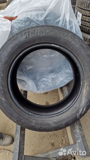 Bridgestone Alenza H/L 33 225/60 R18 100