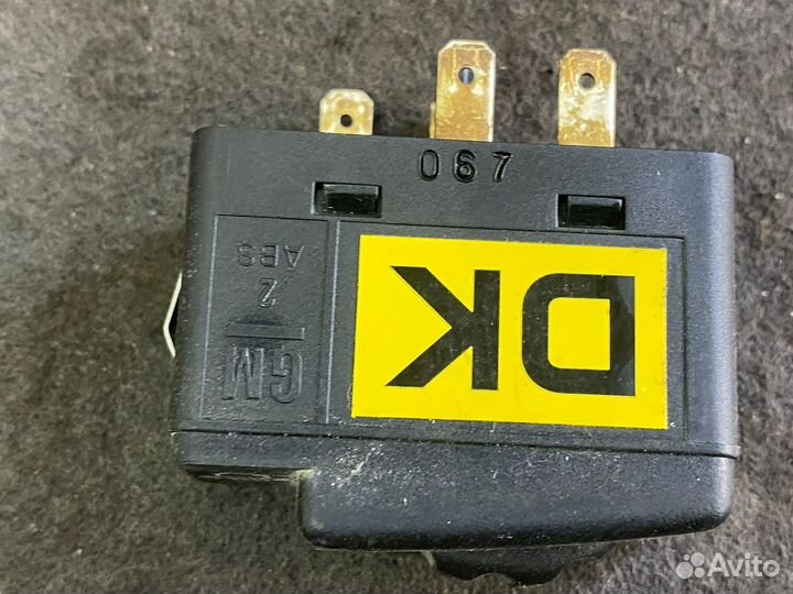 Кнопка регулировки фар Opel Sintra