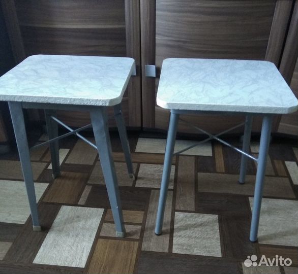 Табуретки кухонные