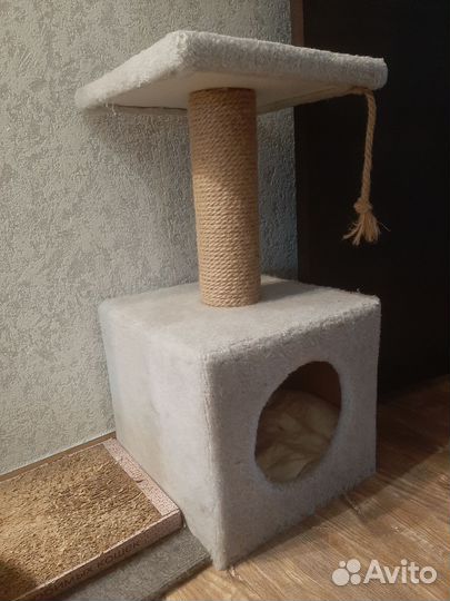 Домик для кошки с когтеточкой