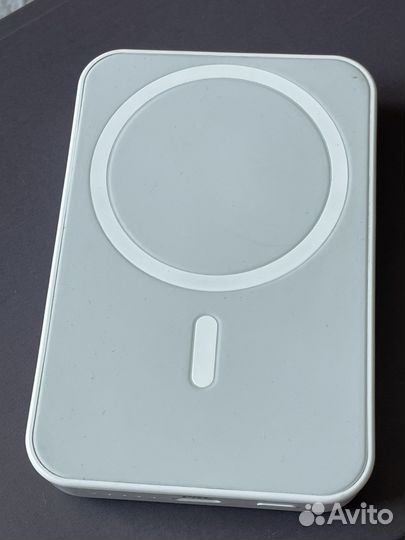 Повербанк для айфона