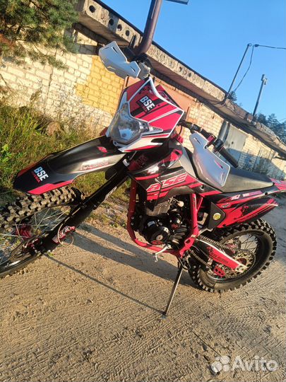 Bse Z10