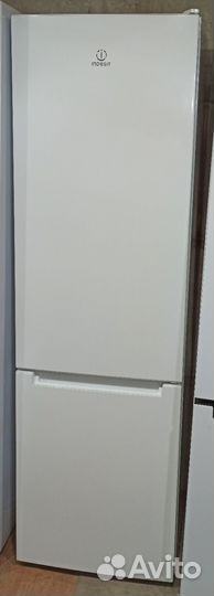 Холодильник Индезит ноуфрост 200*60см с гарантией