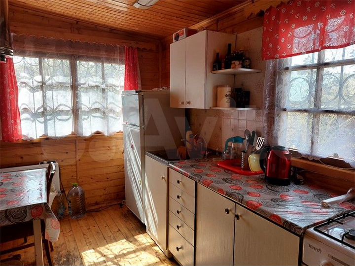 Дом 85 м² на участке 8 сот.