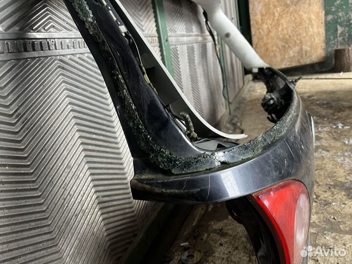 Крыло заднее правое golf 5