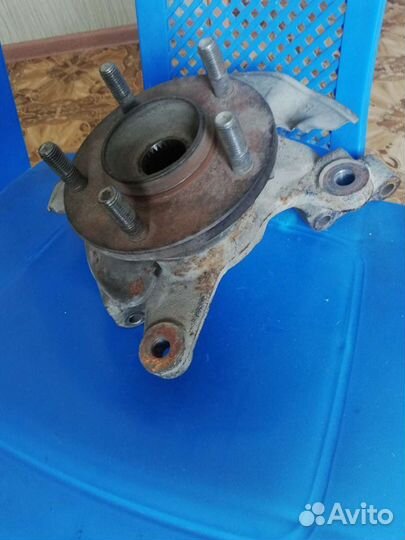 Ступица передняя мазда 6,Капелла GF, GW