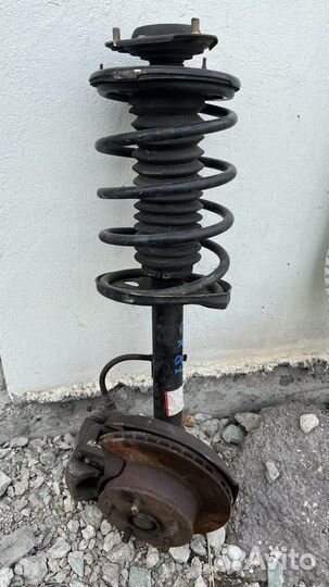 Стойка в сборе toyota mark 2 Gx 81