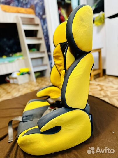 Детское автокресло