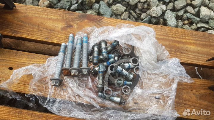 Задний подрамник на Mercedes-Benz R230 SL55