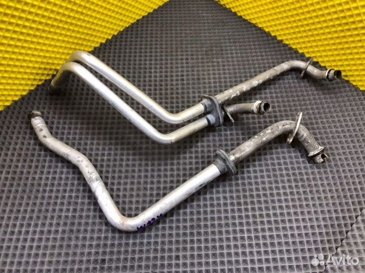 Трубки радиатора печки Mercedes-Benz E-Class W124