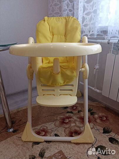 Стульчик для кормления Globex