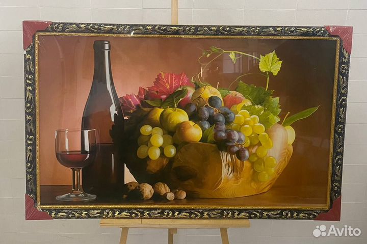 Картина в узорчатой раме