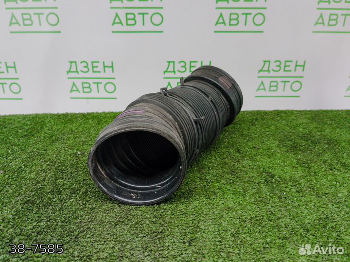 Патрубок воздухозаборника Audi Allroad