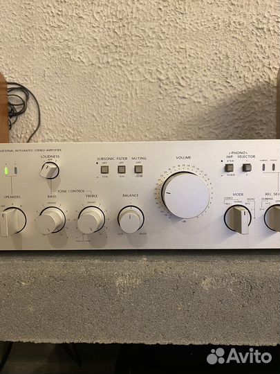 Усилитель onkyo Integra A808