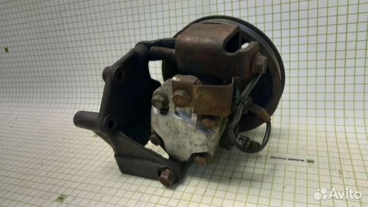 Насос гидроусилителя Mitsubishi Pajero Montero